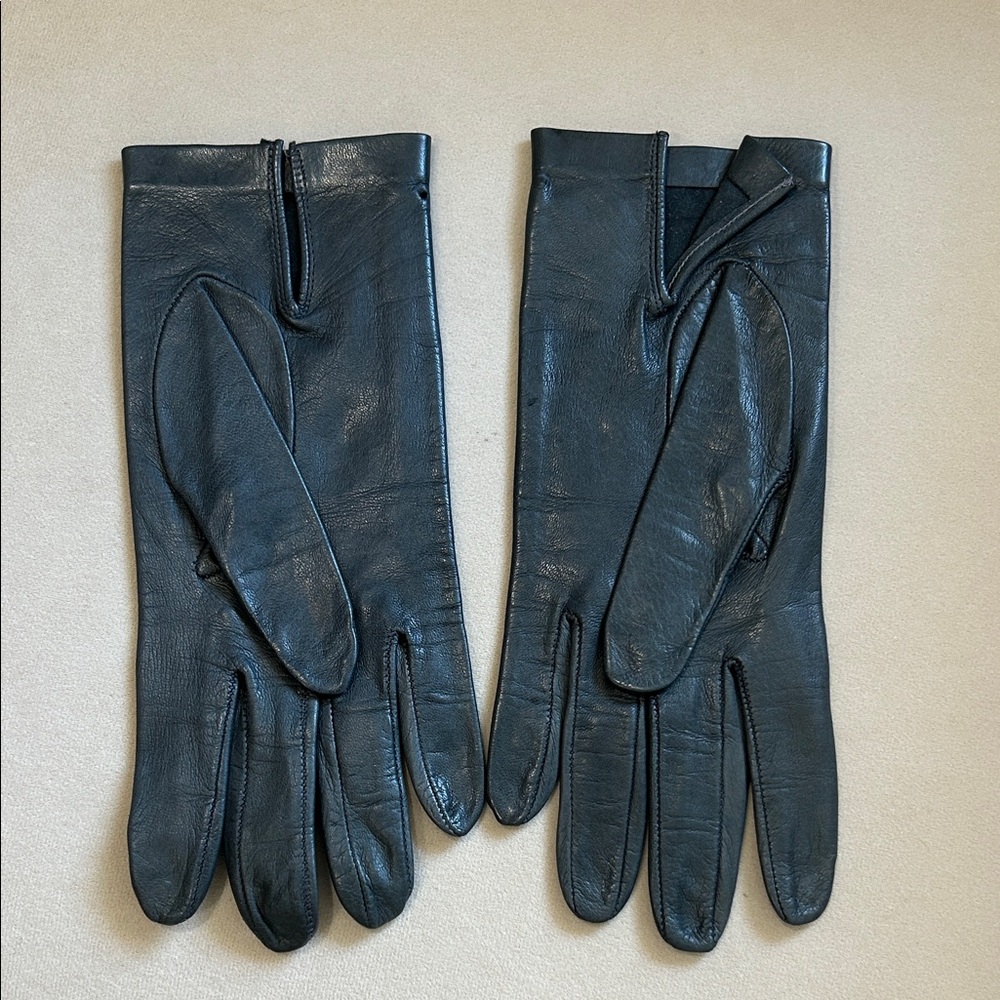 Black Leather women’s gloves - Picture 1 of 4